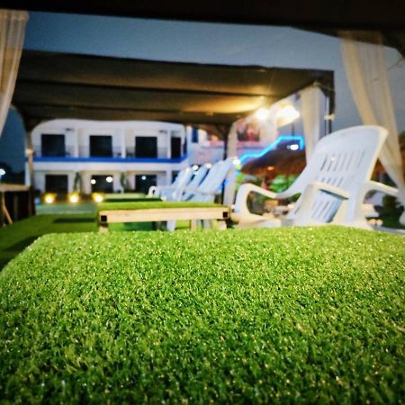 Wixky Hotel Nongkhaj Kültér fotó