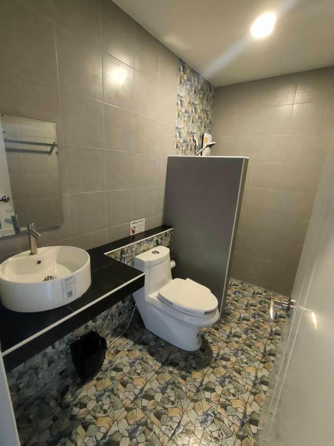 Wixky Hotel Nongkhaj Kültér fotó