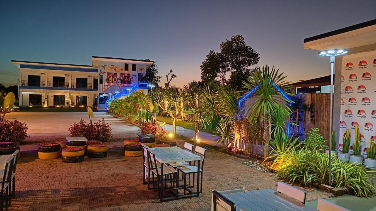 Wixky Hotel Nongkhaj Kültér fotó