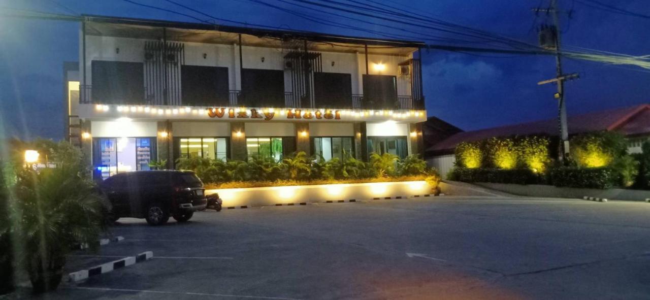 Wixky Hotel Nongkhaj Kültér fotó