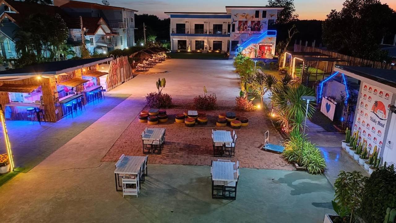 Wixky Hotel Nongkhaj Kültér fotó