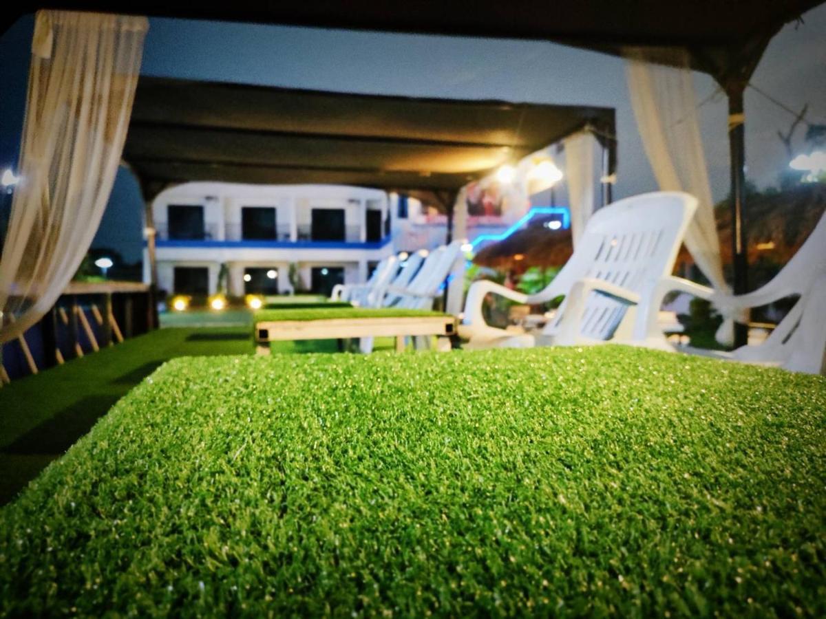 Wixky Hotel Nongkhaj Kültér fotó